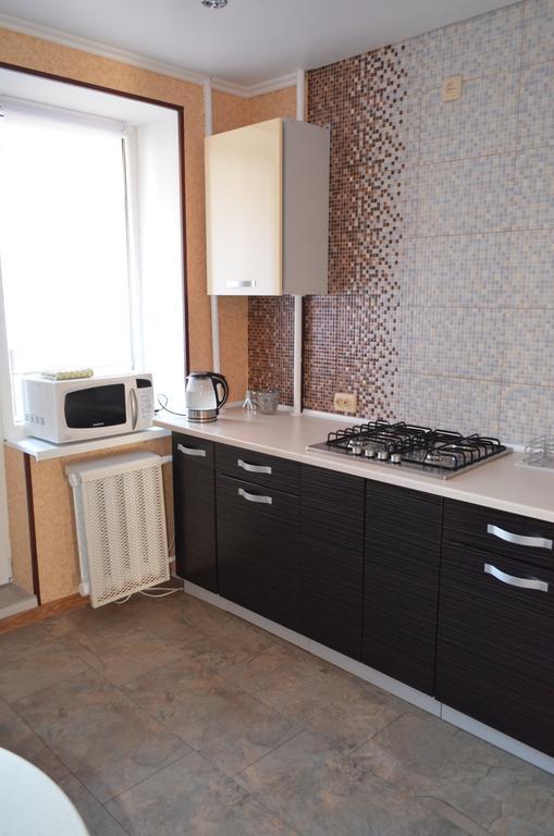 Apartment At Zhukova Street Baranoviçi Dış mekan fotoğraf